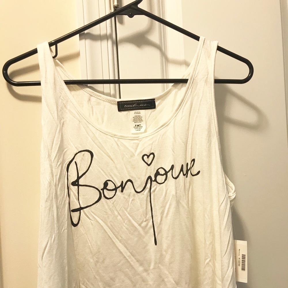 White BONJOUR top. NWT